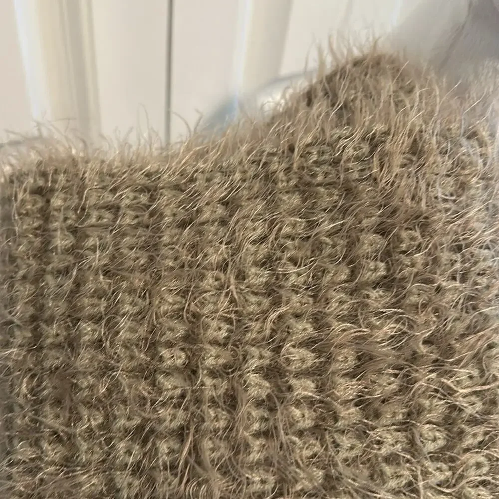 Simply Noelle‎ Fuzzy Knit Infinity Scarf NWOT